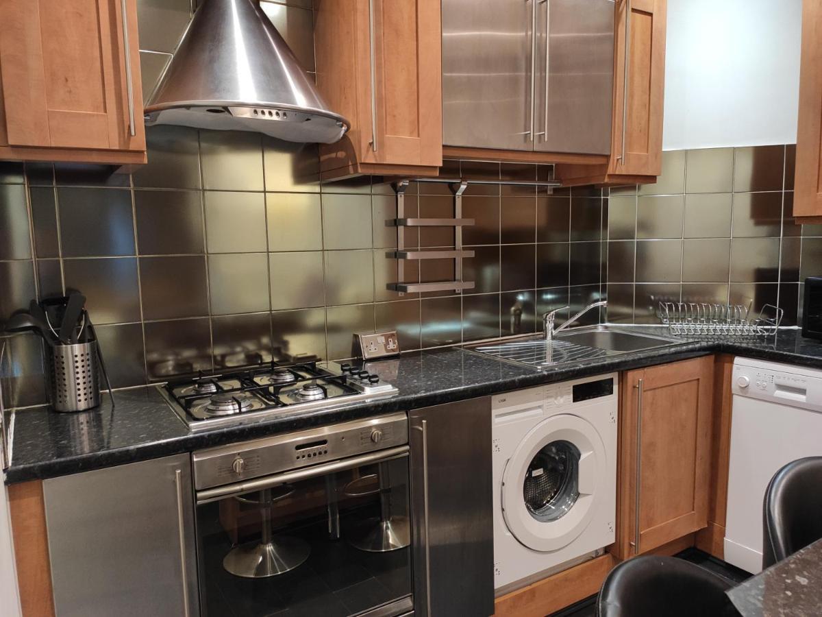 City Centre 2 Bedrooms 2 Ensuite Flat Free Parking นอตติงแฮม ภายนอก รูปภาพ
