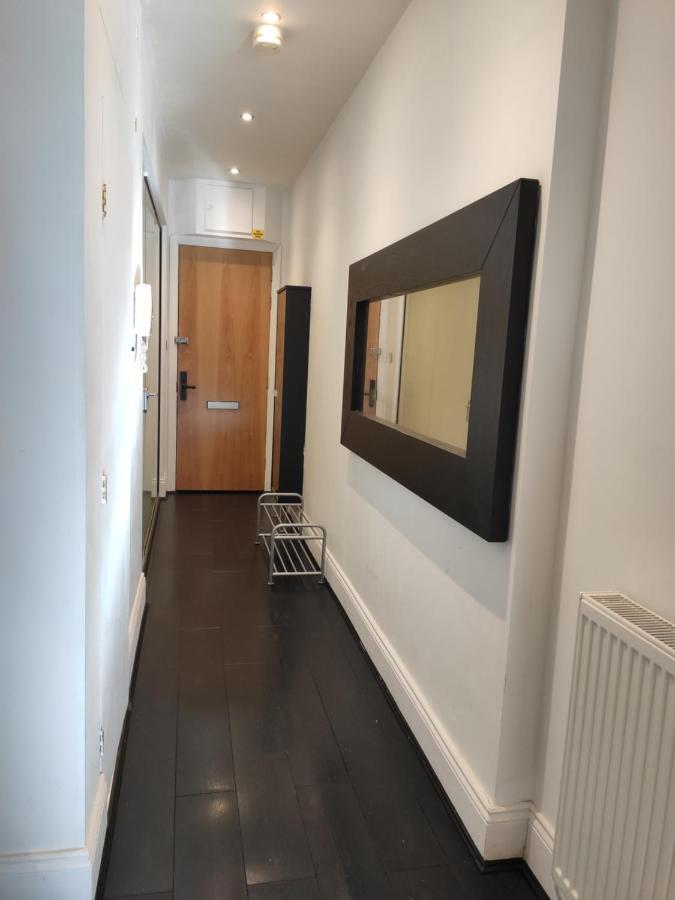 City Centre 2 Bedrooms 2 Ensuite Flat Free Parking นอตติงแฮม ภายนอก รูปภาพ