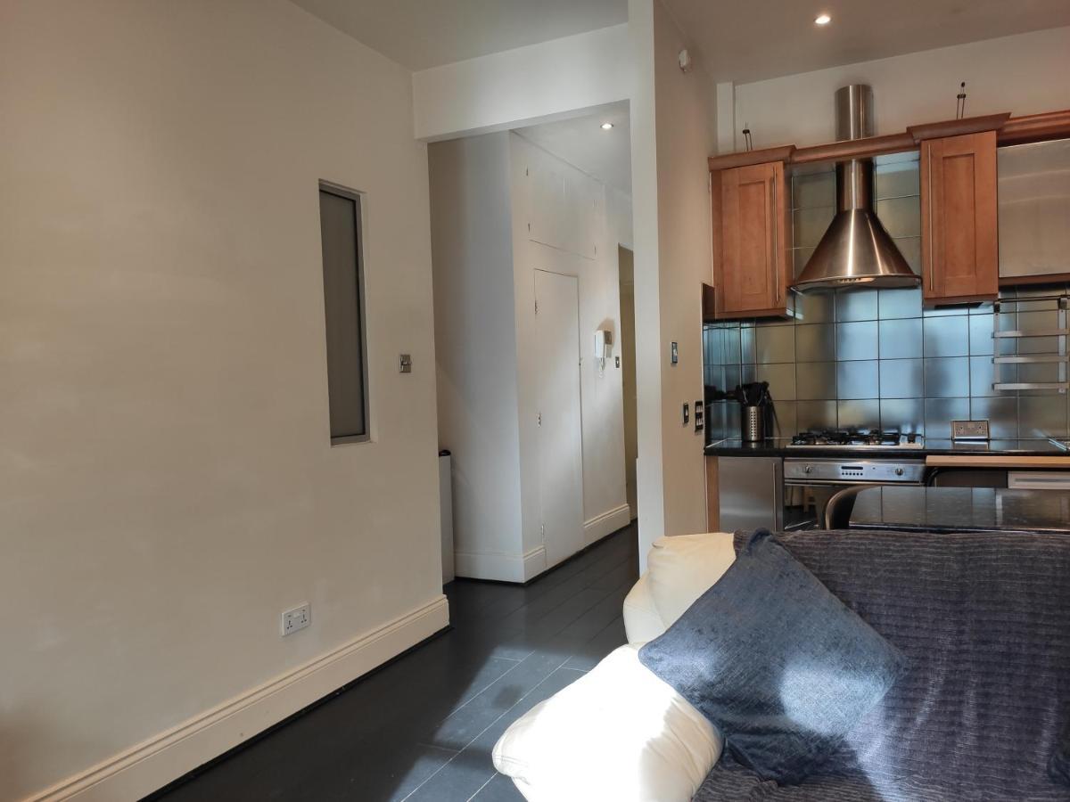 City Centre 2 Bedrooms 2 Ensuite Flat Free Parking นอตติงแฮม ภายนอก รูปภาพ